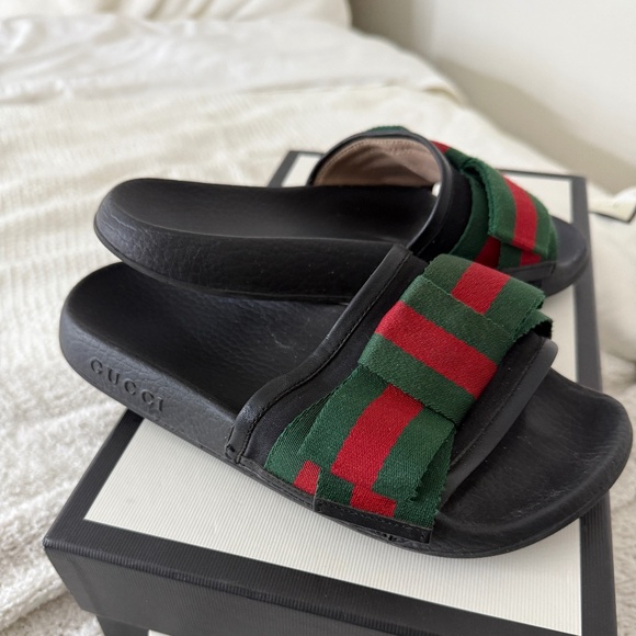 Gucci satin bow slides - Picture 2 of 2